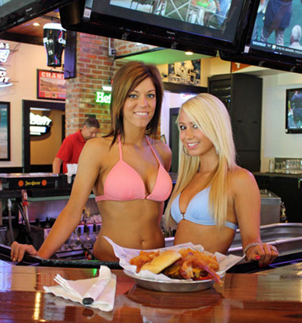 Bikinis Sports Bar And Grill In Texas Page 8 One News Box 